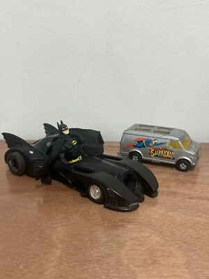 Vintage Corgi Juniors Chevrolet Van Superman SuperVan & DC 1992 Batmobile/Batman - Image 1 of 4