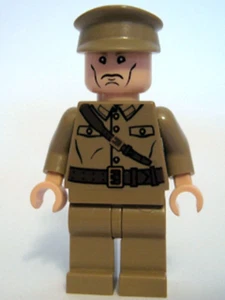 LEGO Indiana Jones Minifigure Colonel Dovchenko iaj018 - Picture 1 of 2