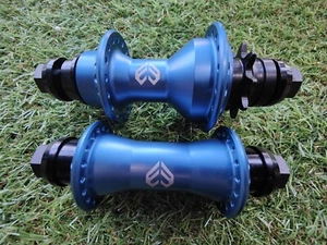 Eclat Pulse Naben Set für BMX Fahrrad - blau - SDS = LHD/RHD | 9T - Buchse - versiegelt  - Bild 1 von 4