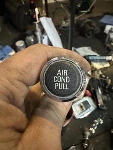 GENUINE FORD XC FALCON AIR CON SWITCH & KNOB COBRA GXL - Picture 1 of 5