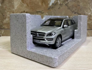 MOLTO RARO!!!!1/18 Modellino auto Mercedes Benz GL-CLASSE - Foto 1 di 3