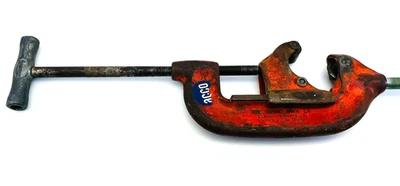 RIDGID NO. 4-S HEAVY DUTY PIPE CUTTER, 2 TO 4" - Image 1 of 4