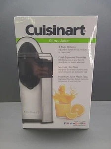 Cuisinart Citrus Juicer CCJ-500P1 With Pulp Control  - Picture 1 of 6