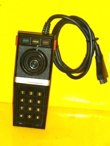 ATARI 5200 CONTROLLER Genuine ATARI BRAND NOT WORKING FOR PARTS OR REPAIR - Picture 1 of 2