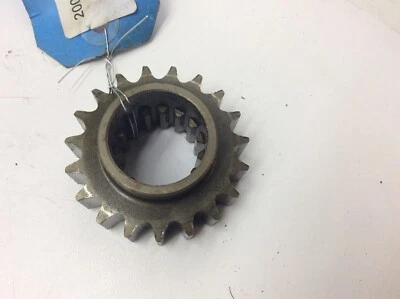 Polaris upper Sprocket Assembly Classic Touring 600 RMK 1999-2024 OEM 3221095 - Image 1 of 3
