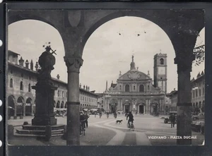 Cartolina Vigevano Piazza Cavour ANIMATA CF317 - Picture 1 of 1