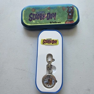 Armitron Scooby-Doo Carabiner Watch 30mm Silver Tone Blue Dial - Picture 1 of 6