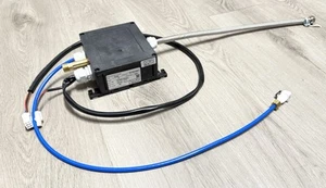 UNIDAD DE CONTROL ELECTRÓNICO PARA DISPENSADOR DE AGUA FRÍA/CALOR DORNBRACHT 0411110640090 - Imagen 1 de 6