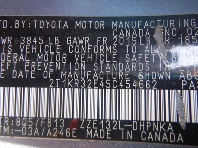 Conjunto de faros derechos usados se adapta a: Toyota Matrix 2005 grado derecho A Foto 1 de 4
