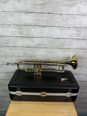 Trompeta Beson nueva estándar BE110 con estuche Foto 1 de 4