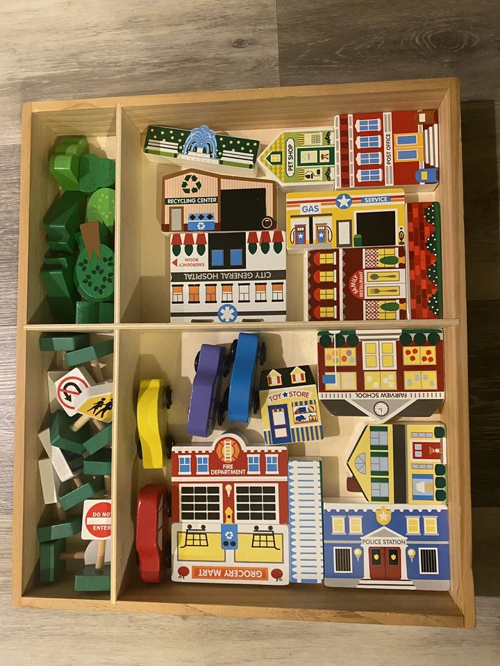 Деревянные медицинские автомобили Melissa & Doug Town Play с маркировкой GH19148 пожар - Изображение 1 из 4