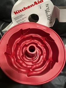 Kitchen Aid Silicone Rose Bundt Cake or Gelatin Pan Mold Bakeware-Red Jello Mold - Picture 1 of 12