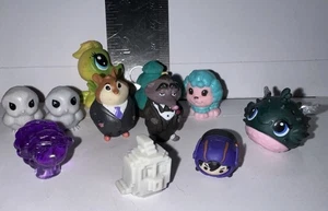 11 Tiny Figures, Much LIKE, Doorables. See Pictures - Picture 1 of 16
