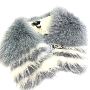 FENDI FNG426 Tippet de piel con gancho Snood Bufanda piel azul/blanco - Imagen 1 de 15