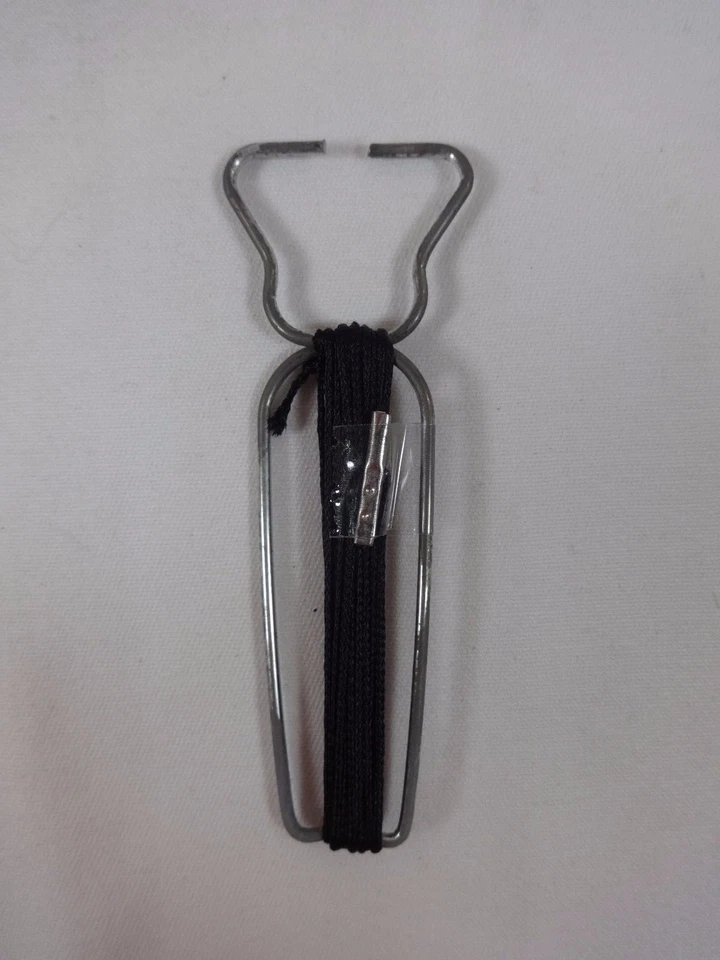 Metal Squeeze-E-Clip w/6' Black Cotton Barbed Cord Ceiling Tile Grid Track Hook - Image 1 of 4