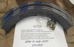 2530-01-217-8427 Brake Shoe Lining Kit 5704531 - Bild 1 von 1
