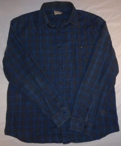 Camicia a maniche lunghe con bottoni Faherty Movement fantasia a quadri blu e grigio - Foto 1 di 14