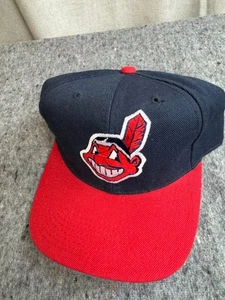Cleveland Indians Sports Specialties Blue Red MLB Fitted Hat 7 1/8 - Picture 1 of 4