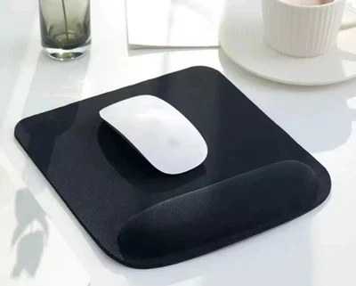 Mouse Pad with Wrist Rest Black Gel Support Anti-Slip Mat for Laptop PC NEW UK - Image 1 of 4