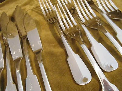 Placa de plata francesa 6 tenedores de pescado 6 cuchillos Christofle Cluny como nuevo 12p Foto 1 de 4