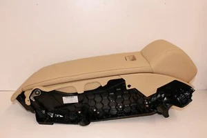 Rear Console AUDI A8 16 - Picture 1 of 7