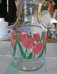 Anchor Hocking Pink Tulip 9" Glass Pitcher Decanter ~ - Picture 1 of 6