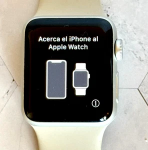 Apple Watch Series 2 38mm Beige Silicone Band Holds Charge Small Crack in Screen - Picture 1 of 5