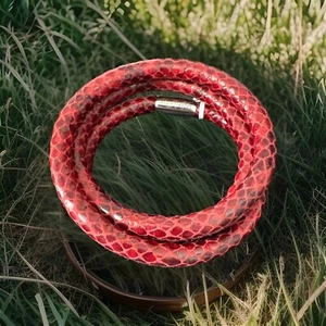Brighton Woodstock Red PYTHON Print Triple Bracelet List $50 NWT Rare Find! - Picture 1 of 1