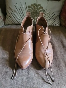 Kelsey Dagger Boot Shoes Size 8 And 1/2 - Picture 1 of 6