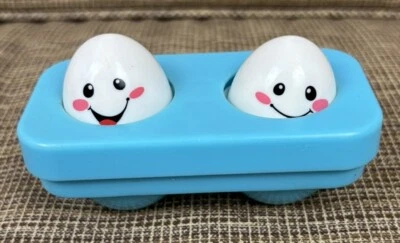 Fisher Price Laugh and Learn replacement EGGS in blue carton - Image 1 of 4