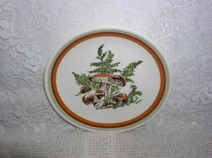 Plato de pan Royal China Jeanette Woodland Magic Mushrooms - Imagen 1 de 2