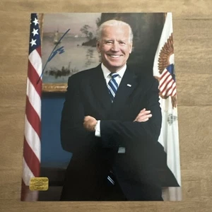 PRÄSIDENT JOE BIDEN SIGNIERTES 8 X 10 FARBFOTO MIT ECHTHEITSZERTIFIKAT! RAR! Obama VP! - Bild 1 von 4