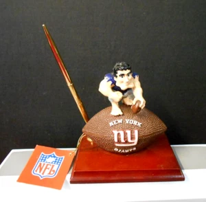 New York Giants Mascot Desk Set With Clock & Pen - Picture 1 of 3