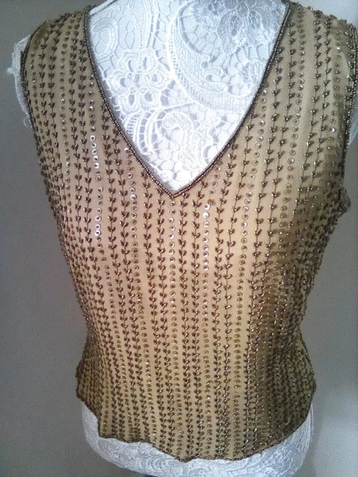 Viyella Pure Silk Green Sequinned  Formal Sleeveless Top . Sz8. Vintage - Image 1 of 4