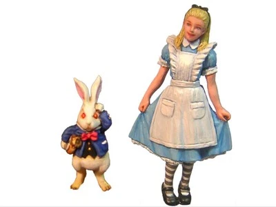 Alice in Wonderland & Rabbit 54mm Aurora Model Model kit Figure  1/32 MC02 - Image 1 of 4