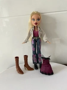 Bratz Puppe mit zusätzliche Kleidung - Bild 1 von 3