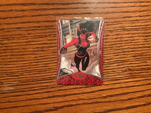 2014 Marvel Premier Silver Foil Base Card #40 Red She-Hulk No Serial Number - Picture 1 of 2