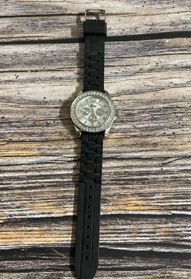 Vintage Vivani Women's Casual Quartz Classic Watch Black Rubber Band Silver Dial - Image 1 of 3