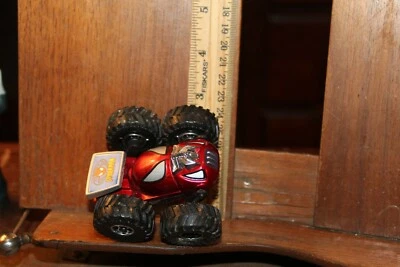 Marvel Spider-Man Regener8ers Transformer 2004 coche abatible  Foto 1 de 3