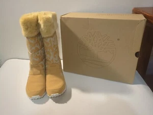 TIMBERLAND WOMEN'S WINTER FREESTYLE WHEAT COLOR BOOTS SIZE 6 - Picture 1 of 14