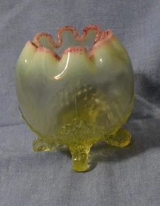 EAPG Jefferson Glass Opalescent Vaseline Footed Rose Bowl Cranberry Frit GLOWS - Picture 1 of 6