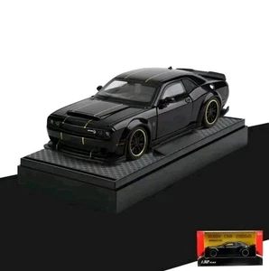 Modellino Auto 1:32 Dodge Challenger SRT Hellcat Redeye V8 Lega di metallo  - Foto 1 di 8