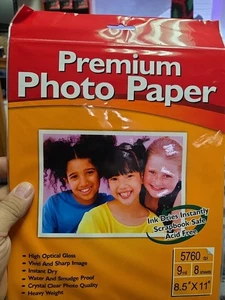 Premium Glossy Photo Paper 8.5" x 11" 9 mil 8 sheet package - Picture 1 of 8