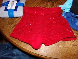 *GIRLS RED SHORTS SIZE LARGE - Picture 1 of 3