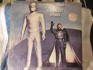 Ringo Starr - Goodnight Vienna - 1974 Rock LP VINYL Record SW3417 EX - Foto 1 di 9