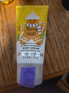 💠BATH & BODY WORKS Merry Cookie Body Cream 2.5oz 24-Hour Moisture - Picture 1 of 1