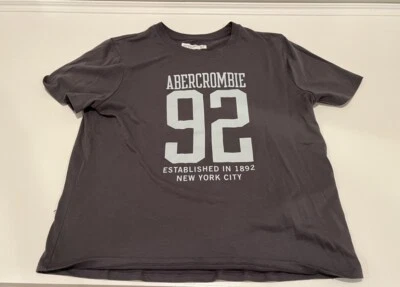 Abercrombie Kids Short Sleeve Graphic Gray T-Shirt Girls 13/14 - Image 1 of 4