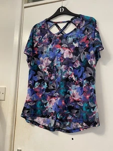 Sports Top Size 12 M&S - Picture 1 of 1