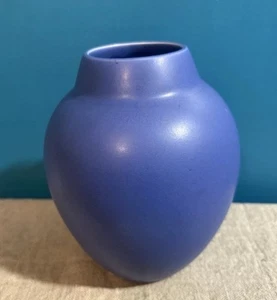Vase BELLA Hand Made by Steinborn & Gruen Venice, California Pottery HTF BLUE 8" - Picture 1 of 10