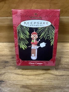 Adorno Hallmark Keepsake "Clever Camper" esculpido por Robert Chad 1997 - Imagen 1 de 3